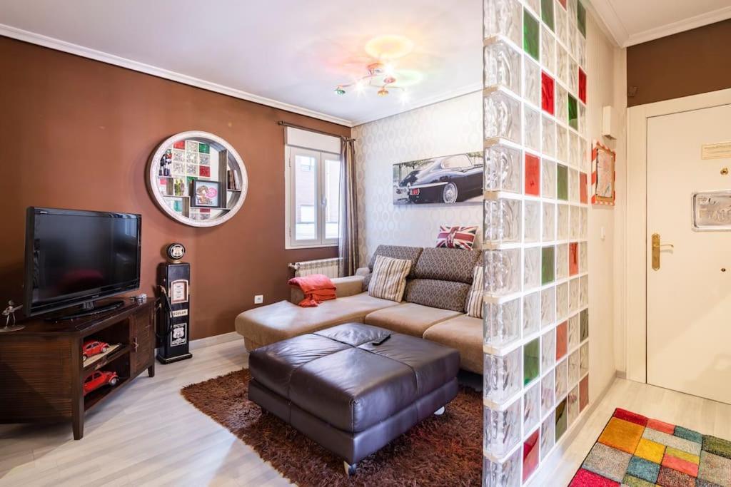 Pop Gallery Apartment Leon